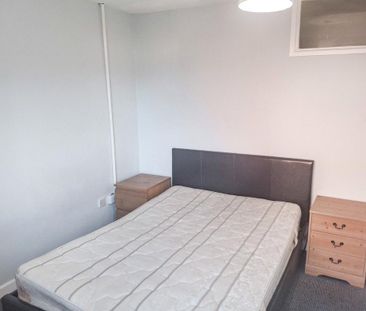 4 bedroom maisonette to rent - Photo 6