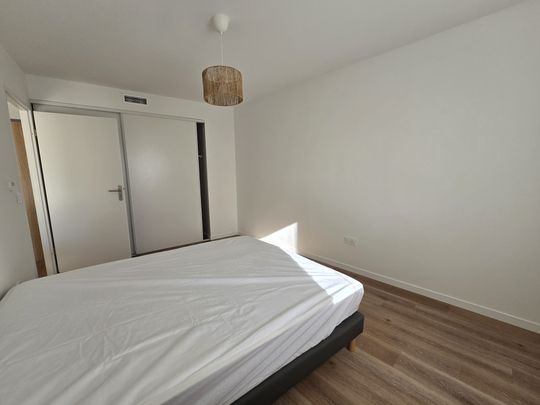 Location Appartement 3 pièces 79m² TALENCE 33400 - Photo 1