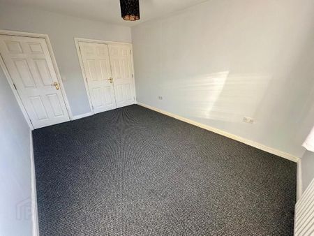 5 Glenmount Courtyard, Newtownabbey, BT36 7QG - Photo 4