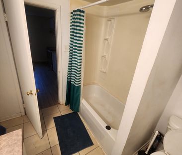 Logement Meublé à Louer - 4 1/2 - Photo 3