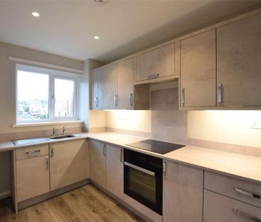 2 bedroom flat to rent - Photo 4