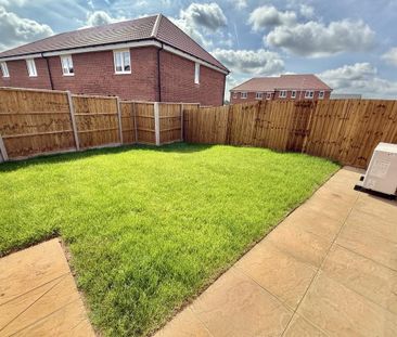3 bedroom detached house to rent - Photo 4