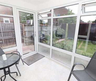 Allerton Road, Borehamwood, WD6 - Photo 3