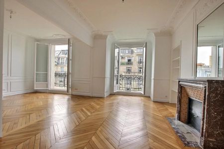 Tout savoir sur cet appartement dans le quartier Ecole Militaire, à Paris 7ème - Photo 4