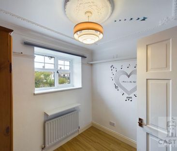 3 bedroom terraced house to rent - Photo 6