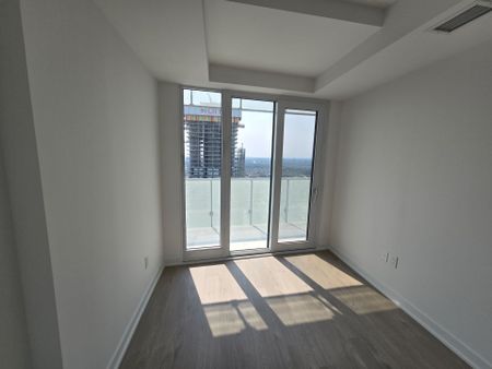 For Lease - 3900 Confederation Parkway Unit# 4008, Mississauga, Ontario - Photo 3