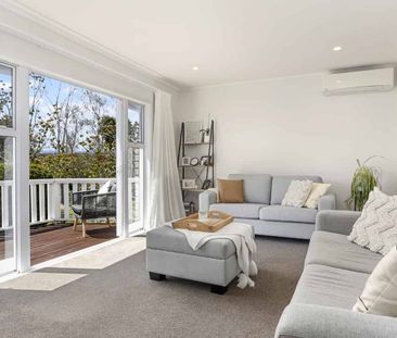 Family home on prestigious Totara Road - Photo 3