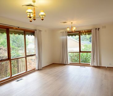 SPACIOUS FAMILY LIVING NEAR TOP SCHOOLS AND AMENITIES - Photo 2