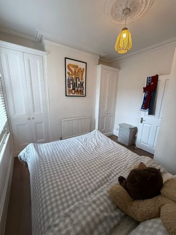1 Bed Flat, Selkirk Road, SW17 - Photo 5