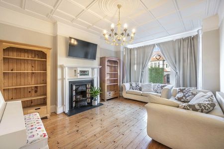 6 bedroom House to rent in Avondale Avenue, London, Woodside Park, N12 - Photo 2