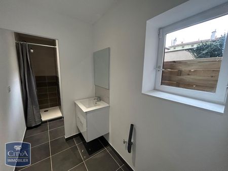 Location Appartement 2 pièces 53m² ST ETIENNE 42000 - Photo 5