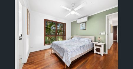 Unique 4-Bedroom Buderim Home with Tree-House Feel & Beautiful Bush Surrounds - Photo 4