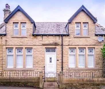 3 bedroom property to rent in Holmfirth - Photo 2