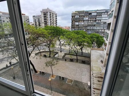 Almada, Setúbal Municipality - Photo 3