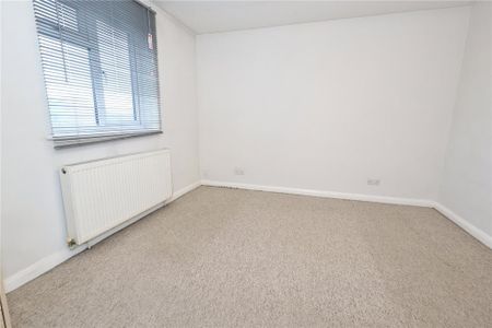 1 bedroom end of terrace house to rent - Photo 3