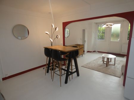 Location Appartement 2 pièces 44m² JOIGNY 89300 - Photo 2