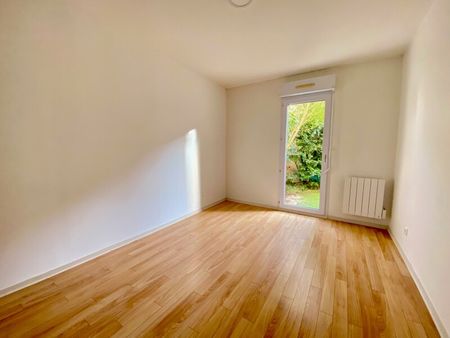 Location Appartement 3 pièces 72m² ORLEANS 45000 - Photo 5