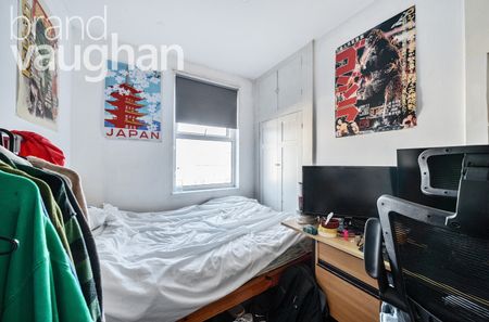 4 bedroom terraced house to rent - Photo 5