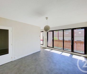 Location Appartement 1 pièce 28m² CHAMALIERES 63400 - Photo 1