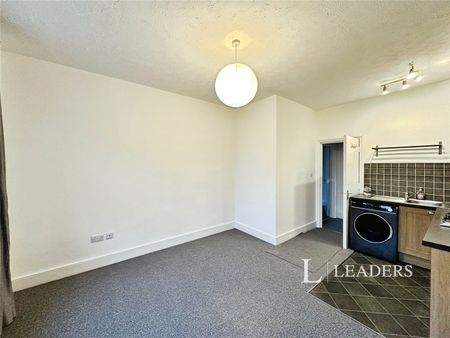 1 bedroom apartment to rent Cavendish Place, Eastbourne, East Sussex, BN21 - Photo 4