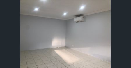 Huge block of land with fully fence - Photo 5