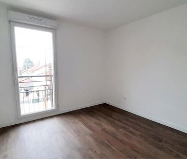 location Appartement T2 DE 41.64m² À ATHIS MONS - Photo 2