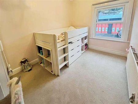 Oxford Street, Pontypridd, CF37 - Photo 4