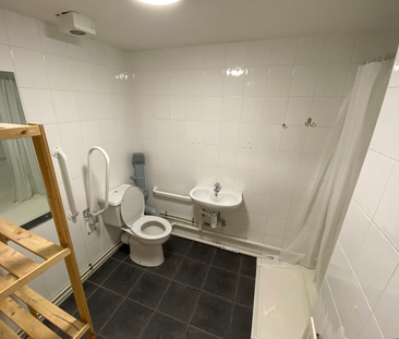 Flat 1, Westmount, LS2 9NZ, Leeds - Photo 4