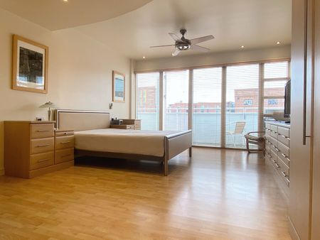 3 Bed Penthouse, Liverpool, L3 - Photo 4