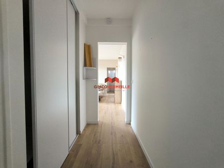 Location Appartement 2 pièces 46m² - Photo 5