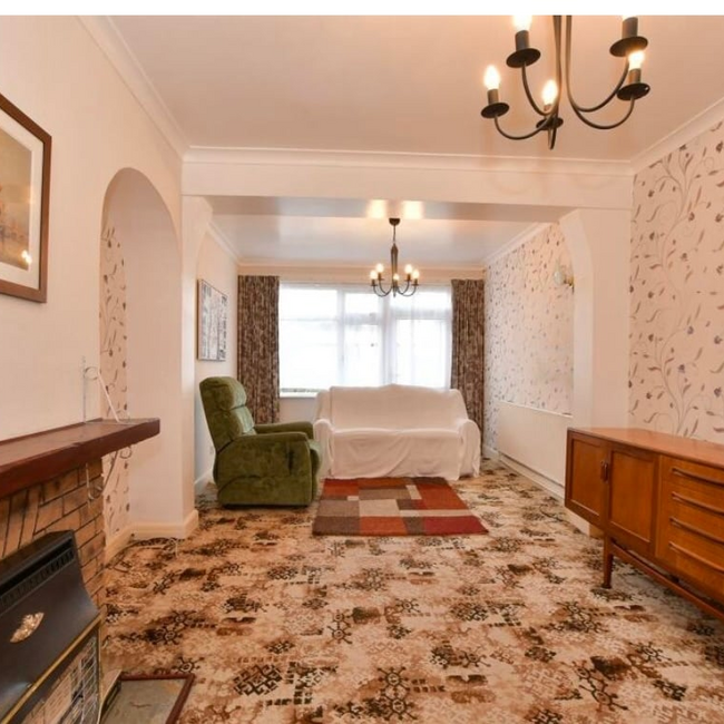 1 bedroom in a house share to rent - Photo 1