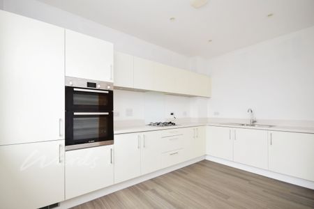 4 bedroom terraced house to rent - Photo 3