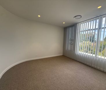 Modern Duplex in the Heart of Berry! - Photo 5