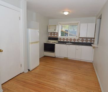 For Lease - 35 Longhope Place, Toronto, Ontario - Photo 4