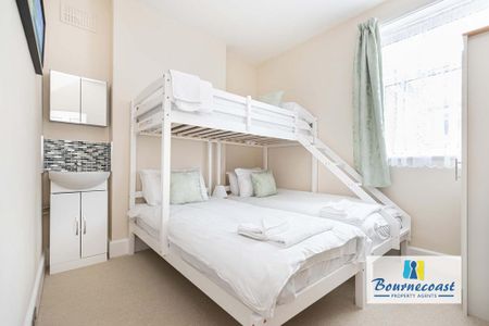 2 bedroom ground floor flat to rent - Photo 4