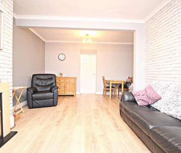 Glenroy Gardens, Chester Le Street, DH2 - Photo 5