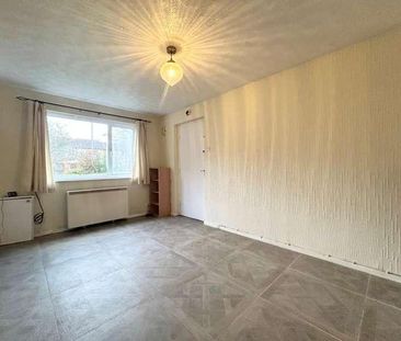 The Spinney, Thornton-cleveleys, FY5 - Photo 4