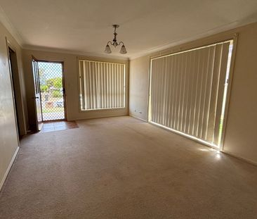 Convenient & central! - Photo 1