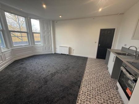 1 bedroom flat to rent - Photo 2