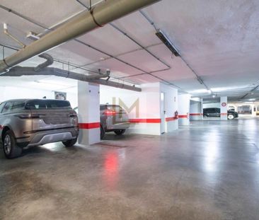 3 room luxury Flat for rent in Marbella, Spain - Photo 2