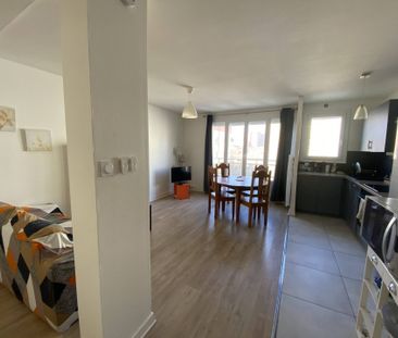 Location appartement 4 pièces 10.12 m² à Valence (26000) - Photo 2