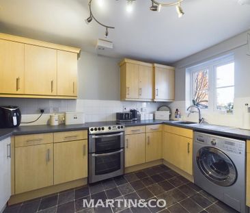 2 bedroom semi-detached house to rent - Photo 6