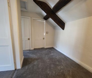 3 bedroom terraced house to rent - Photo 2