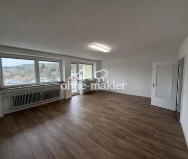 Sonnige 3ZKB im 2.OG mit Aufzug, EBK, renov., 2 Balkonen, Garage, n... - Foto 6