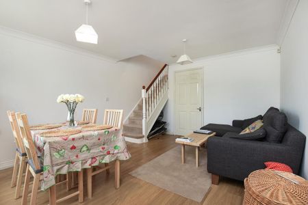 2 bedroom terraced house to rent - Photo 4