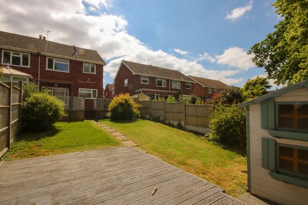 Clent Drive, Nuneaton, CV10 - Photo 1