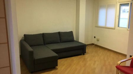 Estudio de alquiler en Gran Via - Photo 3
