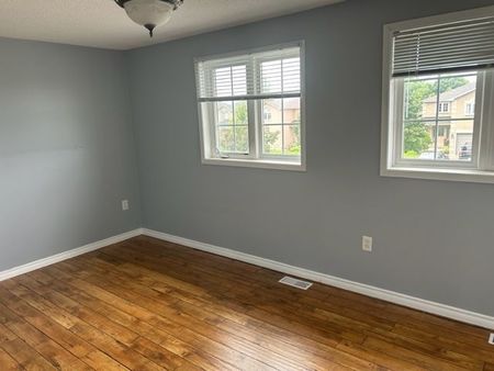 For Lease - 13 Srigley Street Unit# Entire House, Barrie, Ontario - Photo 3