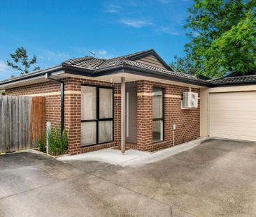 Rear Unit in Quiet Location! - Photo 6