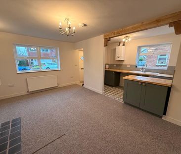 2 bedroom semi-detached bungalow to rent - Photo 1